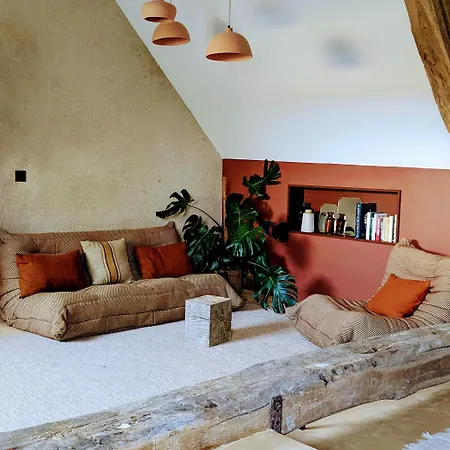 Guest house La Planque En Perche *